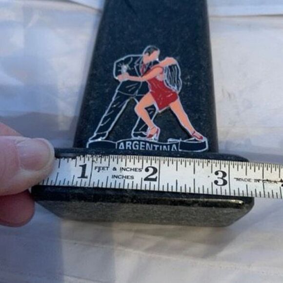 Buenos Aires Argentina Dancing Clock Souvenir - Picture 8 of 9